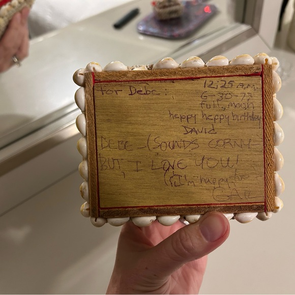 Two Shell Trinket Boxes - Picture 5 of 11